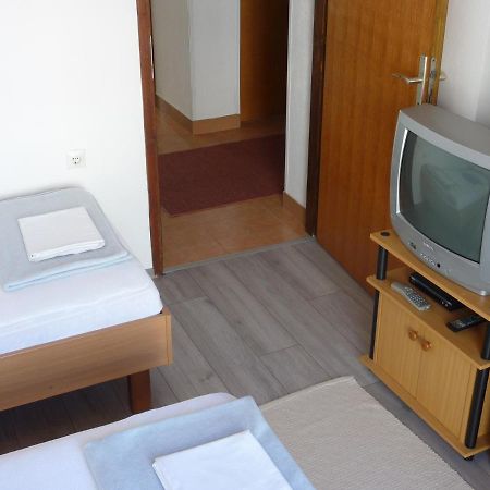 Three Bedroom Apartment & Studio - Apartments Zdrijac Nin Kültér fotó